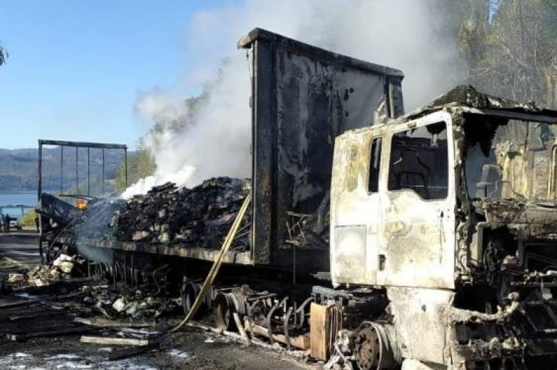 PRF atende acidente com produto perigoso na BR-153 em Marcelino Ramos, rodovia está in