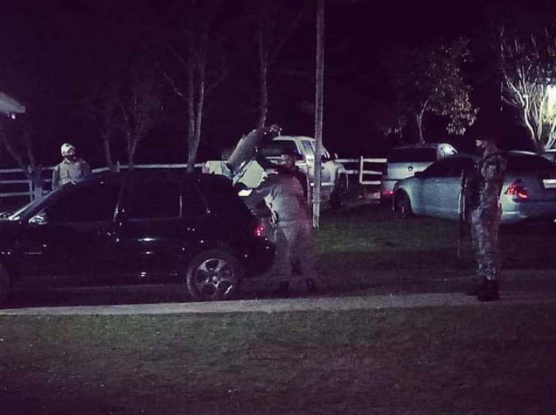 Fiscalização encerra festa clandestina com mais de 50 pessoas em Entre-Ijuís