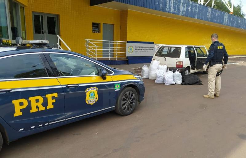 PRF prende contrabandista e apreende carga de agrotóxicos ilegais em Ijuí 