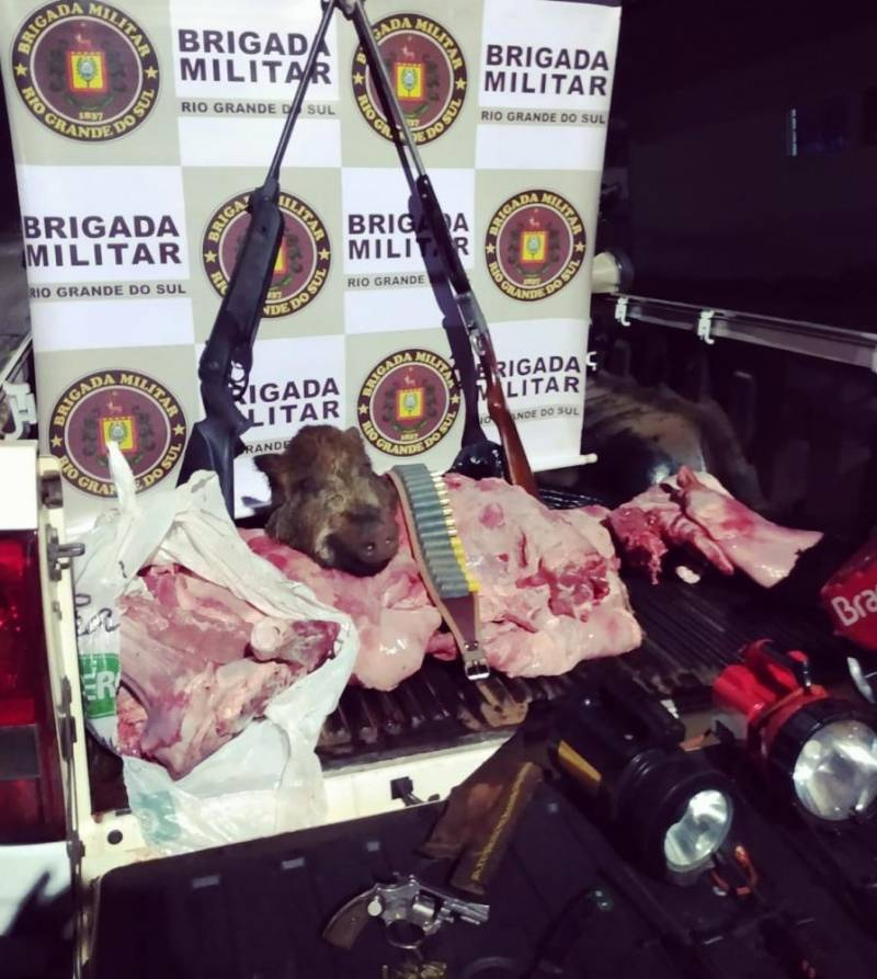 Brigada Militar de São Miguel das Missões prende por porte ilegal de arma e crime contra fauna 