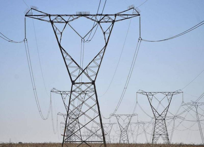 Governo eleva gasto com termelétricas e conta de luz deve ficar ainda mais cara