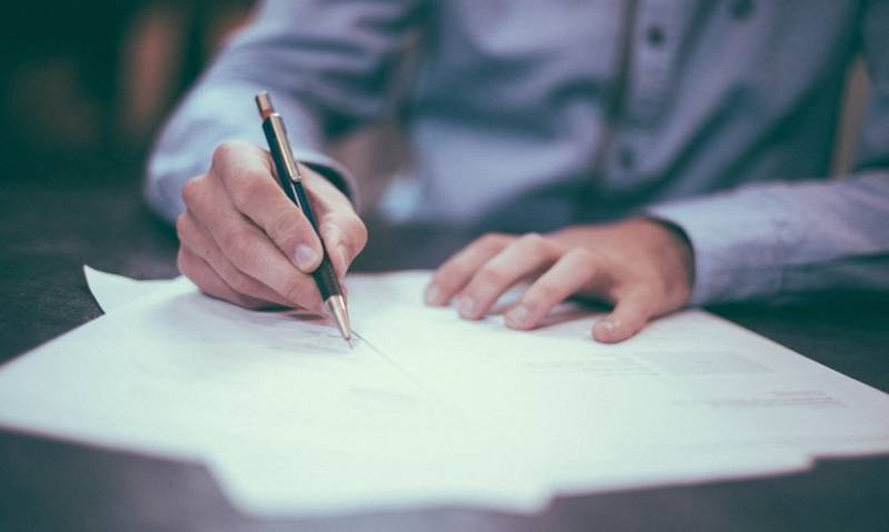 160 concursos abertos com salários de até R$ 30 mil