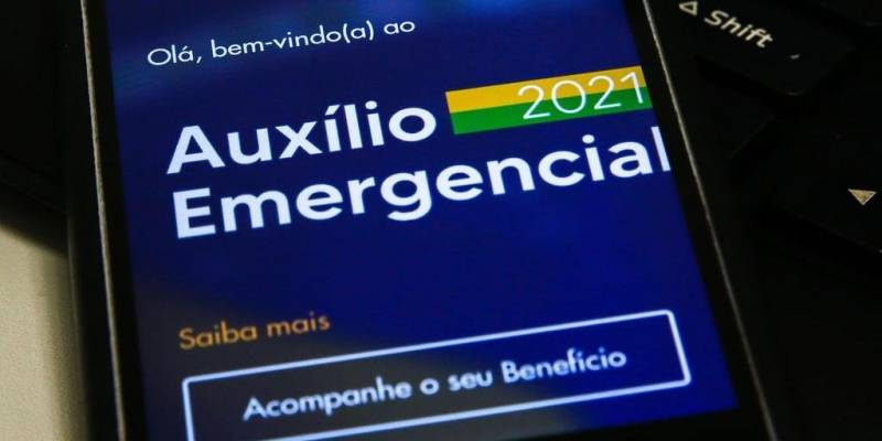 Auxílio emergencial é pago para mais de 2 milhões nesta quarta