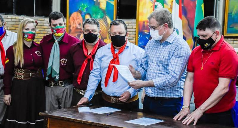 Cultura tradicionalista passa a integrar calendário escolar em Santo Ângelo