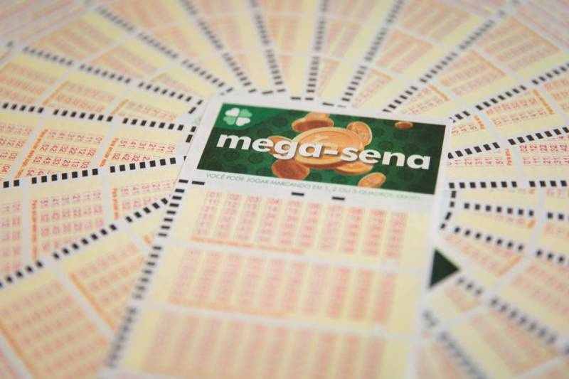 Mega-Sena: ninguém acerta as seis dezenas e prêmio vai a R$ 33 milhões