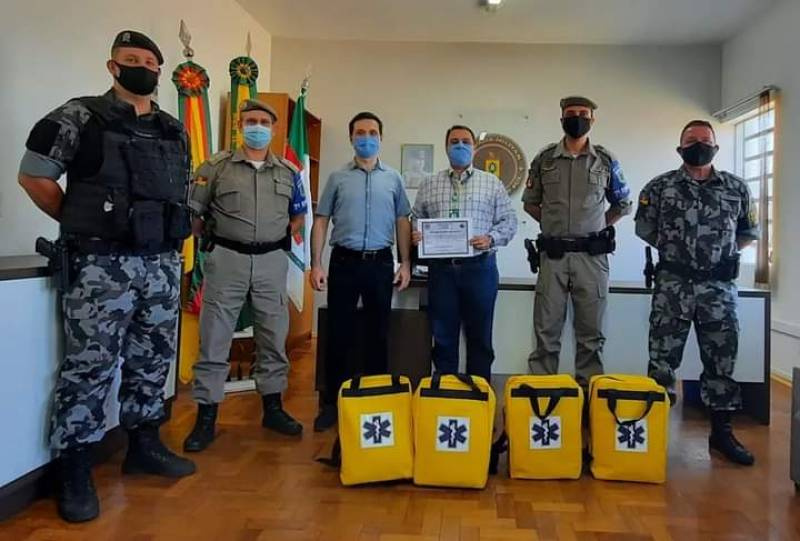 7° RPMon recebe equipamentos de atendimento Pré-hospitalar do Hospital Unimed Missões 