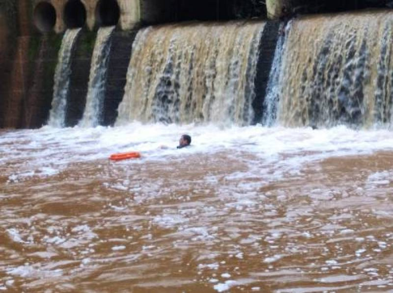 Bombeiros auxiliam nas buscas por taxista desaparecido em Crissiumal