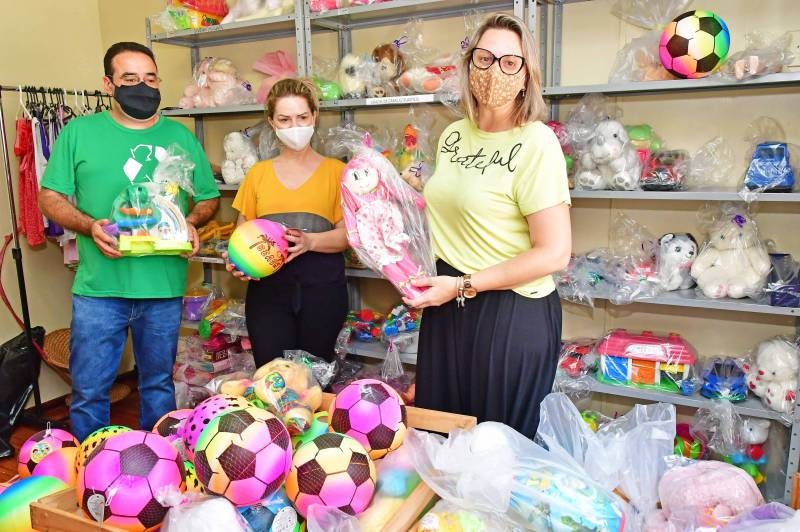 Central do Bem distribui mais de três mil presentes