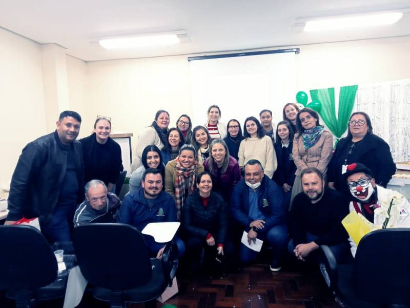 Secretaria da Saúde realizou homenagem aos profissionais da Enfermagem