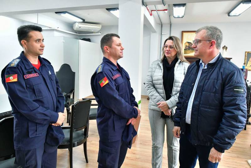 Central do Bem e bombeiros selam parceria solidária