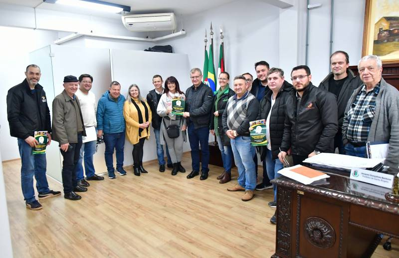 Câmara e Executivo fecham acordo para subsidiar microempresas na FEAAGRI Missões