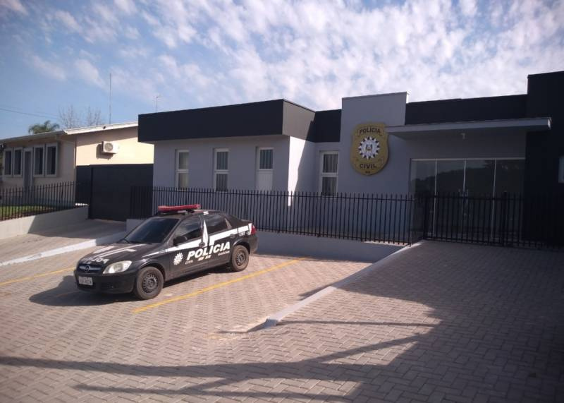 Pai é preso por estuprar a própria filha por cinco anos em Nova Hartz